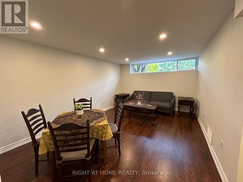 36 AURORA HEIGHTS DRIVE , Aurora, Ontario L4G 2W7 4