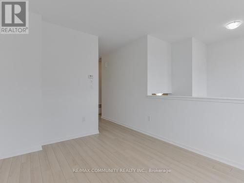 799 Heathrow Path, Oshawa, ON - Indoor Photo Showing Other Room