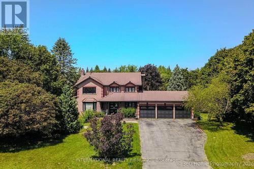 3 TAUNUS COURT  Clarington, ON L1C 4H5