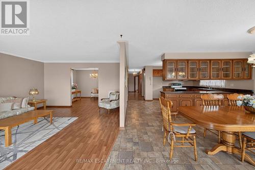 39 Algonquin Court, Hamilton, ON - Indoor