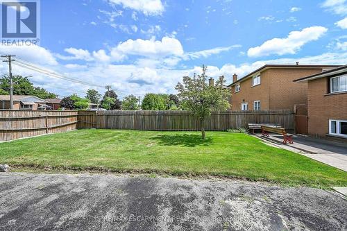 39 Algonquin Court, Hamilton, ON - Outdoor