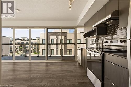 1119 Cooke Boulevard Unit# B323, Burlington, ON - Indoor