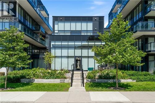1119 Cooke Boulevard Unit# B323, Burlington, ON - Outdoor With Balcony