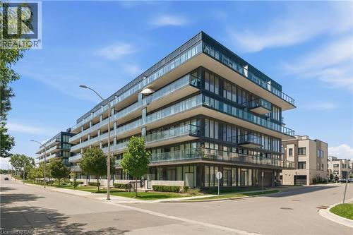 1119 Cooke Boulevard Unit# B323, Burlington, ON - Outdoor With Balcony