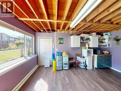 3786 Quadra Ave, Powell River, BC - Indoor