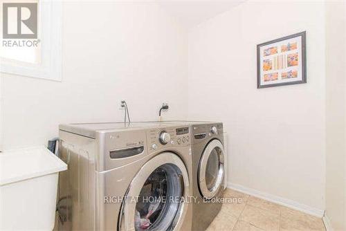 780 Ormond Drive, Oshawa, ON - Indoor Photo Showing Laundry Room