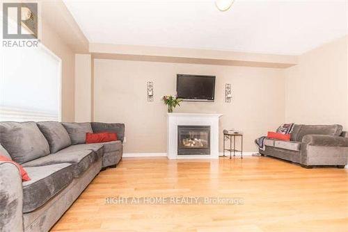 780 Ormond Drive, Oshawa, ON - Indoor Photo Showing Living Room With Fireplace