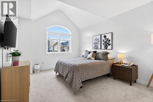 145 Stillwater Crescent, Waterdown, ON - Indoor Photo Showing Bedroom