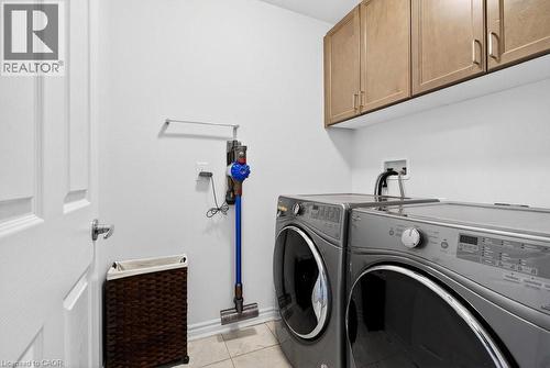 145 Stillwater Crescent, Waterdown, ON - Indoor Photo Showing Laundry Room