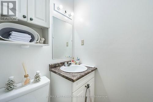 301 Milestone Crescent, Aurora, ON 