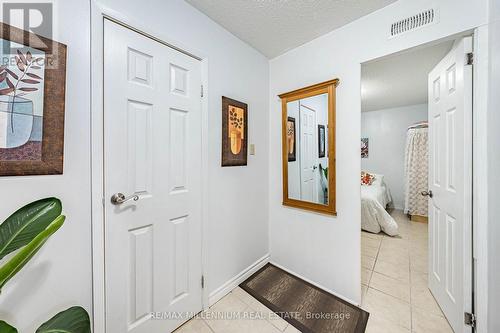 301 Milestone Crescent, Aurora, ON 