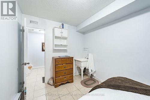 301 Milestone Crescent, Aurora, ON 
