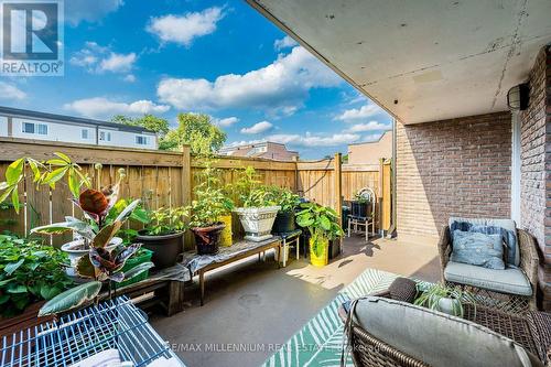 301 Milestone Crescent, Aurora, ON 