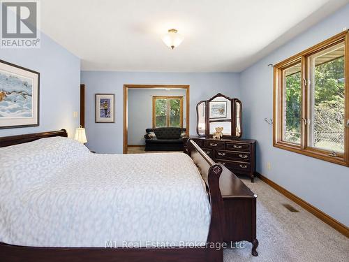 294 Colborne Street, Centre Wellington (Elora/Salem), ON - Indoor Photo Showing Bedroom