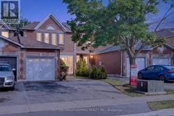 14 MULLIS CRESCENT Brampton, ON L6Y 4T3