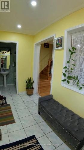 3822 Spicewood Way, Mississauga, ON - Indoor