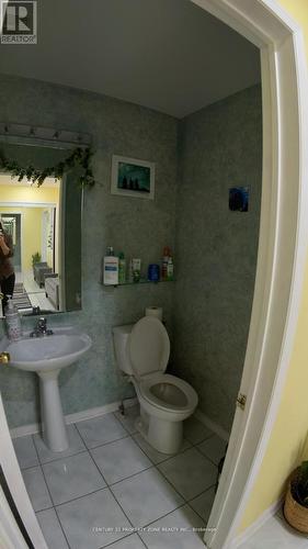 3822 Spicewood Way, Mississauga, ON - Indoor Photo Showing Bathroom