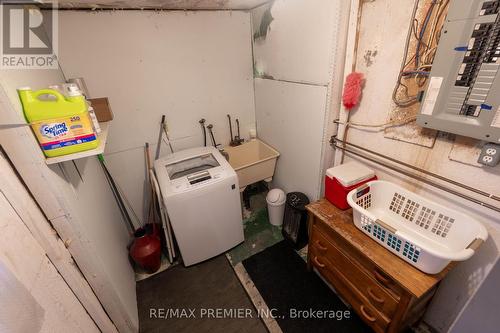 4178 Dursley Crescent, Mississauga, ON - Indoor Photo Showing Other Room