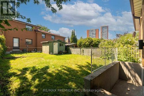 4178 Dursley Crescent, Mississauga, ON - Outdoor