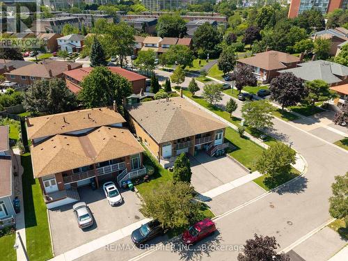 4178 Dursley Crescent, Mississauga, ON - Outdoor