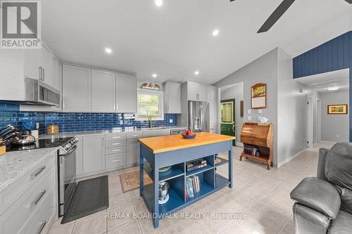 781 North Shore Road, Rideau Lakes, ON - Indoor Photo Showing Kitchen With Upgraded Kitchen