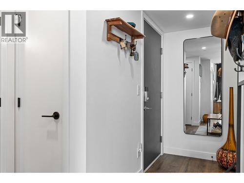 1471 St. Paul Street Unit# 1707, Kelowna, BC - Indoor Photo Showing Other Room