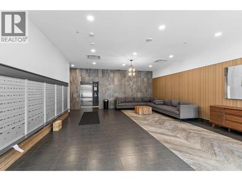1471 St. Paul Street Unit# 1707, Kelowna, BC - Indoor Photo Showing Other Room