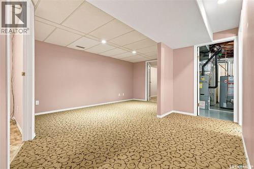 133 Lloyd Crescent, Saskatoon, SK - Indoor Photo Showing Other Room