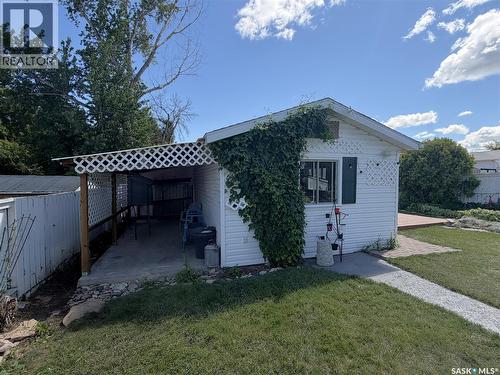 133 Lloyd Crescent, Saskatoon, SK - Outdoor