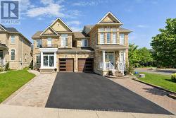 44 OVERTURE LANE  Brampton, ON L6S 6H8