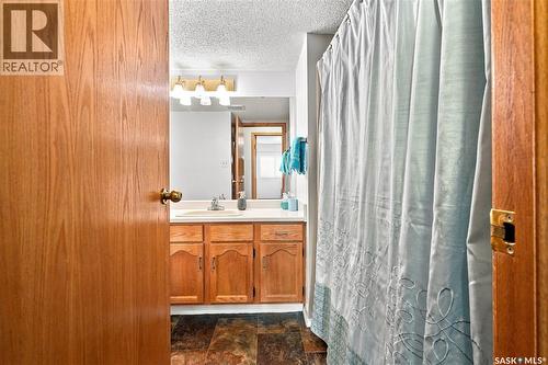 208 410 Main Street, Saskatoon, SK - Indoor Photo Showing Bathroom