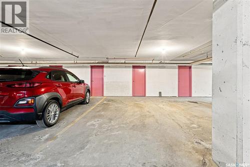 208 410 Main Street, Saskatoon, SK - Indoor Photo Showing Garage