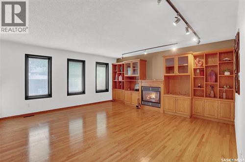 302 Doiron Road N, Regina, SK - Indoor With Fireplace
