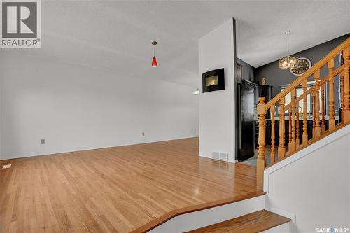 302 Doiron Road N, Regina, SK - Indoor Photo Showing Other Room
