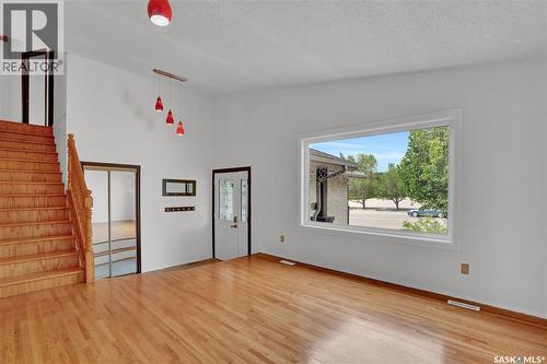 302 Doiron Road N, Regina, SK - Indoor Photo Showing Other Room