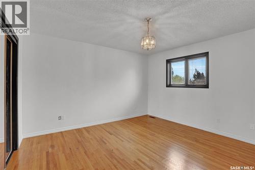 302 Doiron Road N, Regina, SK - Indoor Photo Showing Other Room