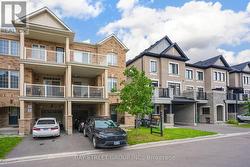 53 FRUITVALE CIRCLE Brampton, ON L7A 5B9