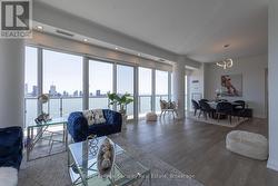 5301 - 1080 BAY STREET Toronto, ON M5S 0A6