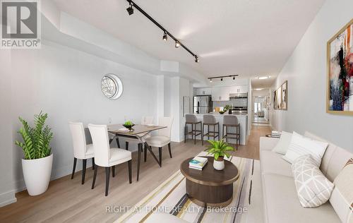 219 - 600 QUEENS QUAY  Toronto, ON M5V 3M3