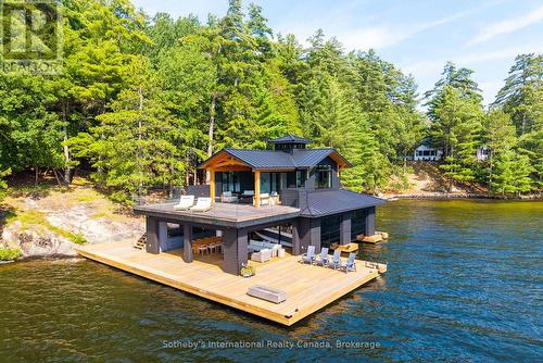 1097 Armstrong Point Road, Muskoka Lakes (Medora), ON - Outdoor With Body Of Water