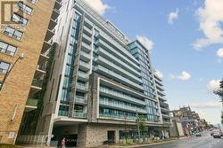 606 - 3018 YONGE STREET Toronto, ON M4N 2K4