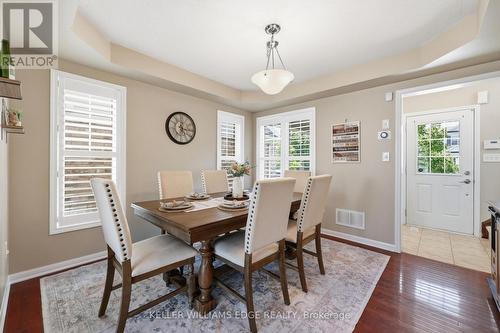171 Chase Crescent, Waterloo, ON - Indoor Photo Showing Dining Room