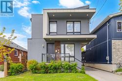 38 ALGOMA STREET  Toronto, ON M8Y 1C3