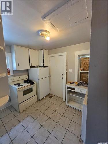 1041 Argyle Street, Regina, SK - Indoor Photo Showing Kitchen
