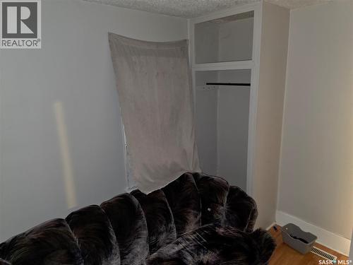 1041 Argyle Street, Regina, SK - Indoor