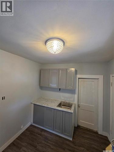 1525 Elphinstone Street, Regina, SK - Indoor Photo Showing Other Room
