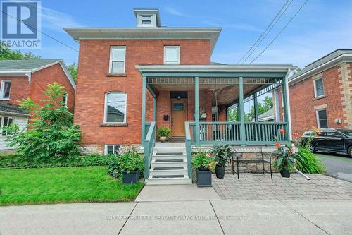 8 NORTH STREET  Perth, ON K7H 2S3