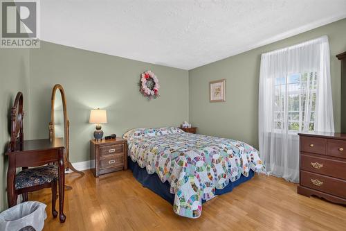 155 Pine St, Sault Ste. Marie, ON - Indoor Photo Showing Bedroom