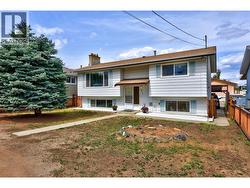 634 PATRICIA Avenue Kamloops, BC V2B 7M3
