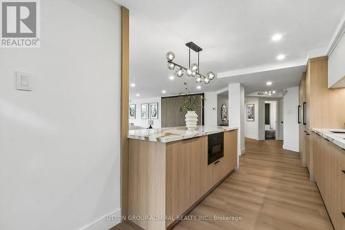 301 - 3900 Yonge Street, Toronto, ON - Indoor Photo Showing Kitchen
